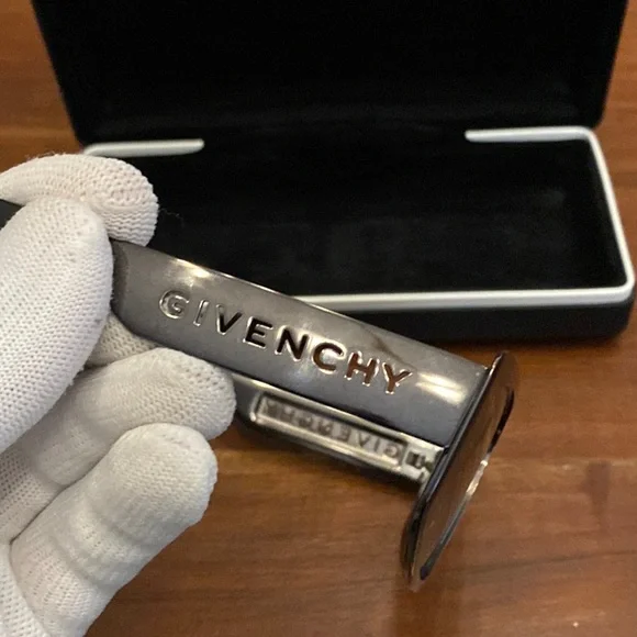 Givenchy Sunglasses Unisex